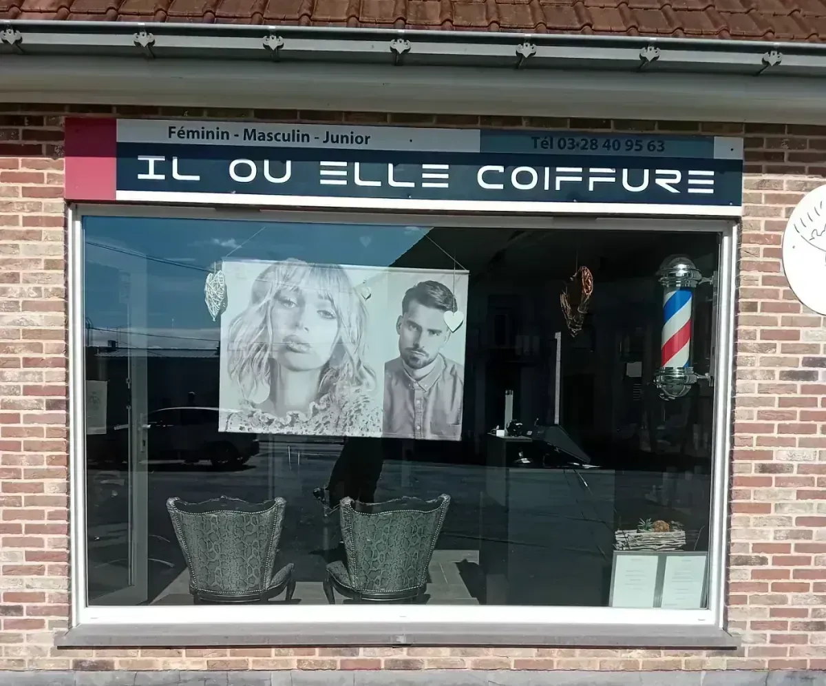 Façade du salon de coiffure Il ou Elle Coiffure